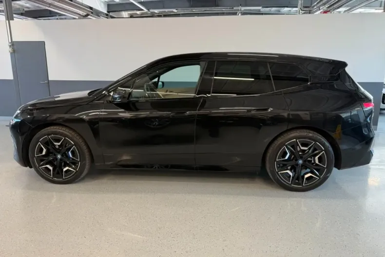 BMW iX din 2023 cu 22.000 km - oferta BMW174156 - foto 7