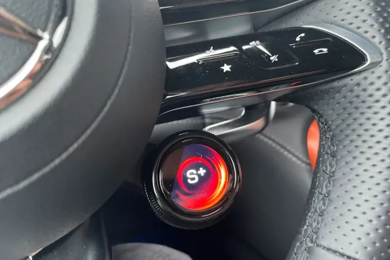 Mercedes-Benz AMG GT din 2024 cu 5.270 km - oferta MER174160 - foto 17