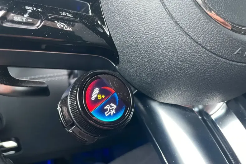 Mercedes-Benz AMG GT din 2024 cu 5.270 km - oferta MER174160 - foto 18