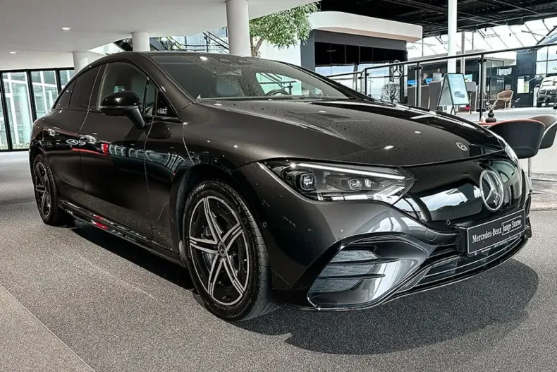 Mercedes-Benz EQE din 2022 cu 45.650 km - oferta MER174161 - foto 1