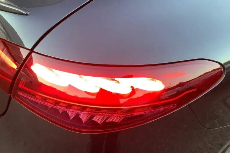 Mercedes-Benz EQE din 2023 cu 40.371 km - oferta MER174163 - foto 9