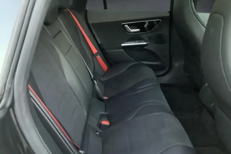 Mercedes-Benz EQE din 2023 cu 40.371 km - oferta MER174163 - foto 12