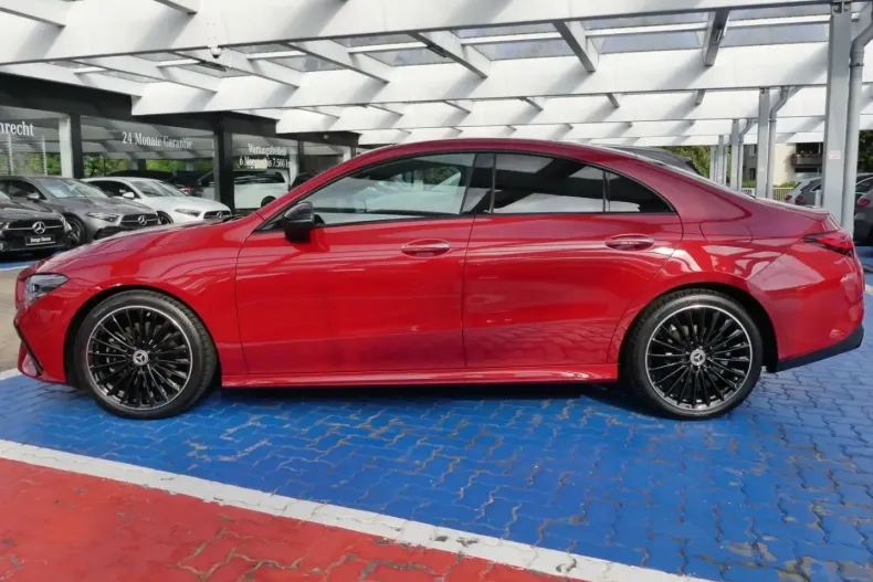 Mercedes-Benz CLA 200 din 2024 cu 16.732 km - oferta MER174169 - foto 3