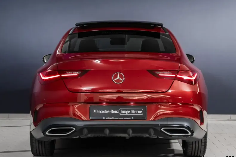 Mercedes-Benz CLA 200 din 2024 cu 19.293 km - oferta MER174170 - foto 6