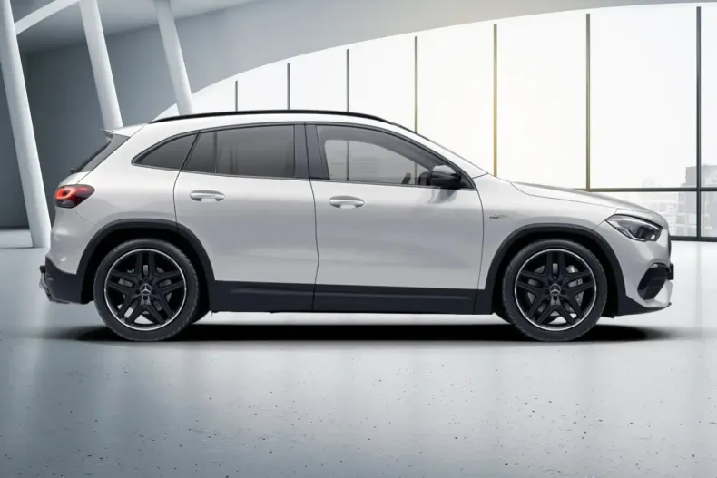 Mercedes-Benz GLA 35 AMG din 2021 cu 60.661 km - oferta MER174171 - foto 9