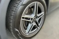 Mercedes-Benz GLA 200 din 2023 cu 34.184 km - oferta MER174174 - foto 3