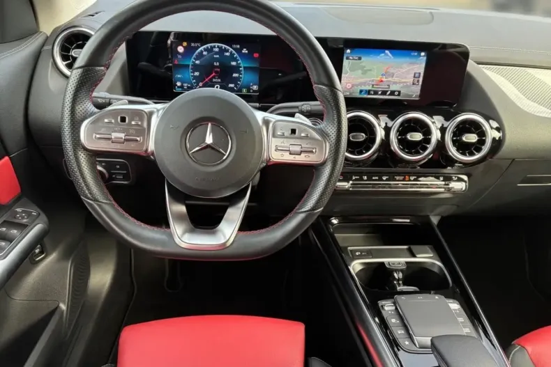 Mercedes-Benz GLA 200 din 2023 cu 34.184 km - oferta MER174174 - foto 8