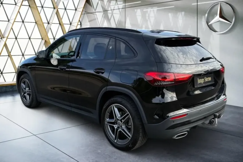 Mercedes-Benz GLA 200 din 2023 cu 34.184 km - oferta MER174174 - foto 10