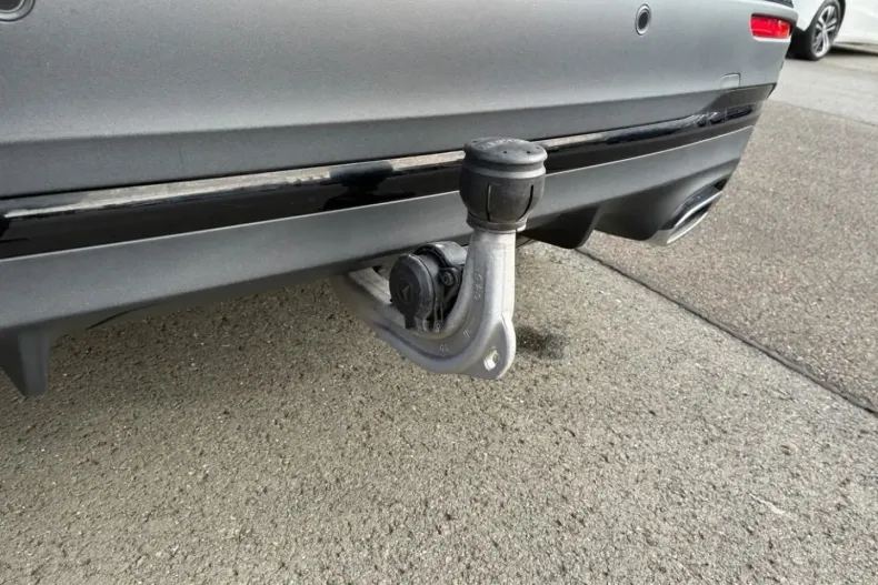 Mercedes-Benz GLA 200 din 2023 cu 34.184 km - oferta MER174174 - foto 12