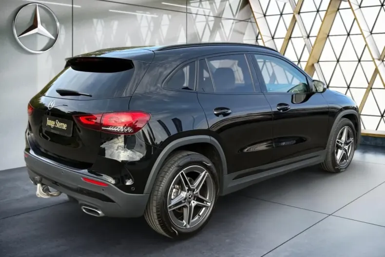 Mercedes-Benz GLA 200 din 2023 cu 34.184 km - oferta MER174174 - foto 13