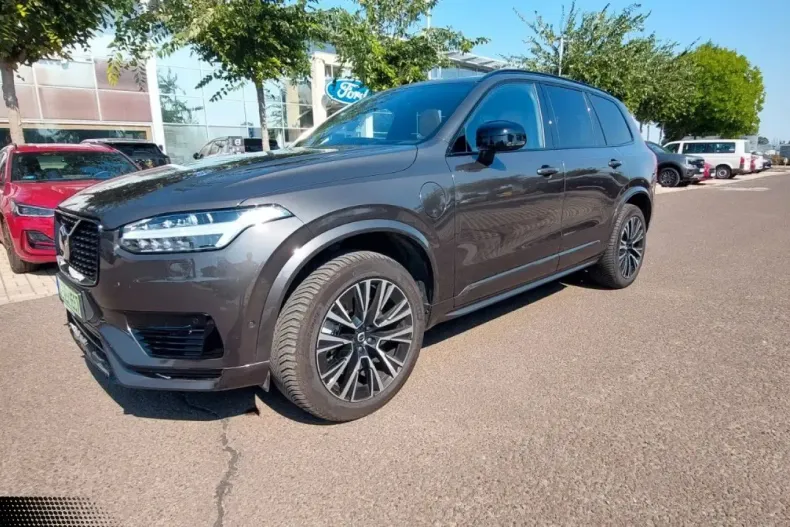 Volvo XC90 din 2024 cu 21.597 km - oferta VOL174179 - foto 1