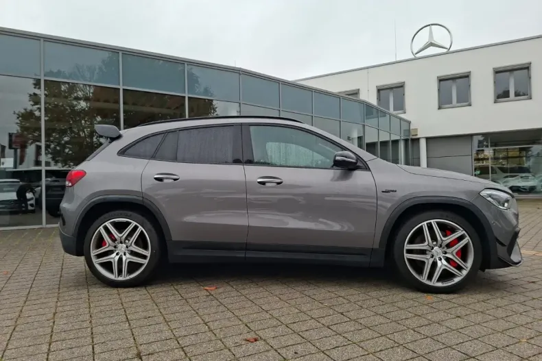 Mercedes-Benz GLA 45 AMG din 2022 cu 46.280 km - oferta MER174180 - foto 3