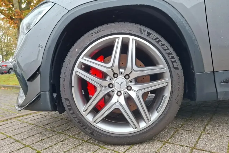 Mercedes-Benz GLA 45 AMG din 2022 cu 46.280 km - oferta MER174180 - foto 9