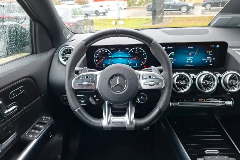Mercedes-Benz GLA 45 AMG din 2022 cu 46.280 km - oferta MER174180 - foto 12