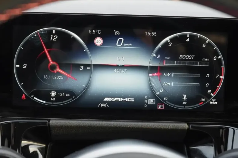 Mercedes-Benz GLA 35 AMG din 2022 cu 43.350 km - oferta MER174183 - foto 18