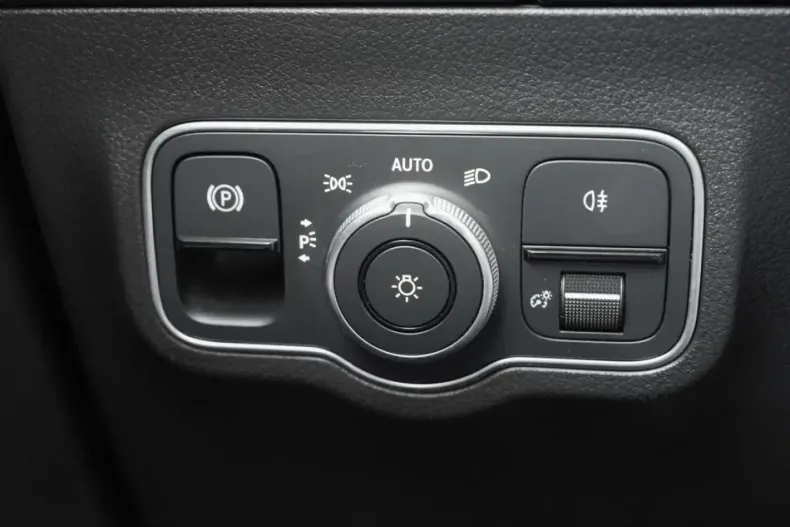 Mercedes-Benz GLA 35 AMG din 2022 cu 43.350 km - oferta MER174183 - foto 22