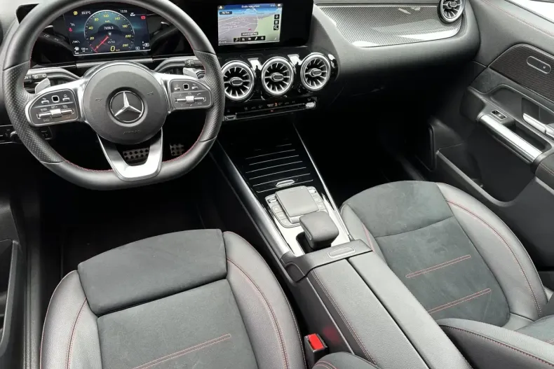 Mercedes-Benz GLA 220 din 2022 cu 44.750 km - oferta MER174185 - foto 10