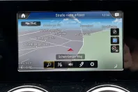 Mercedes-Benz GLA 220 din 2022 cu 44.750 km - oferta MER174185 - foto 13