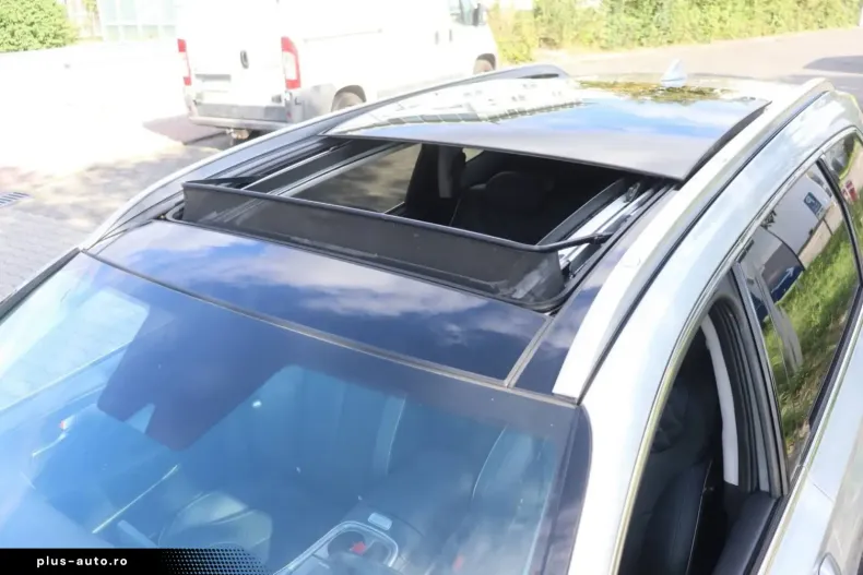 Hyundai SANTA FE din 2022 cu 43.450 km - oferta HYU174189 - foto 24