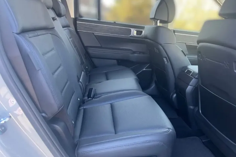 Hyundai SANTA FE din 2025 cu 2.993 km - oferta HYU174191 - foto 13