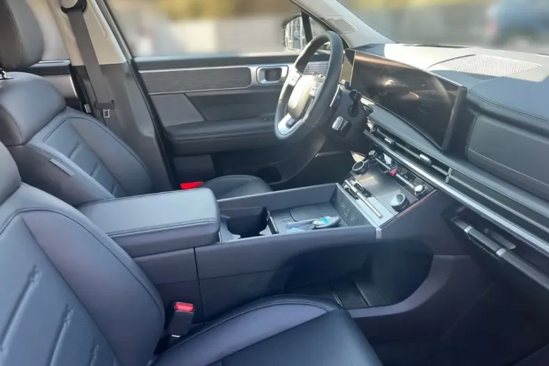 Hyundai SANTA FE din 2025 cu 2.993 km - oferta HYU174191 - foto 14