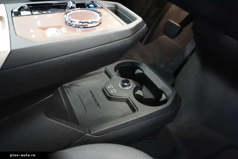 BMW iX din 2022 cu 59.000 km - oferta BMW174194 - foto 18