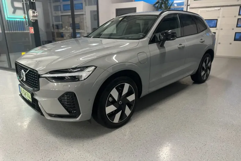 Volvo XC60 din 2024 cu 12.000 km - oferta VOL174196 - foto 1