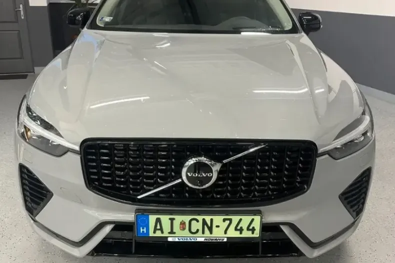 Volvo XC60 din 2024 cu 12.000 km - oferta VOL174196 - foto 5