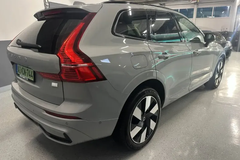 Volvo XC60 din 2024 cu 12.000 km - oferta VOL174196 - foto 9