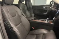 Volvo XC60 din 2024 cu 12.000 km - oferta VOL174196 - foto 19