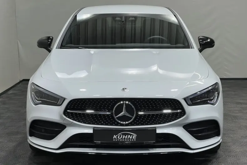 Mercedes-Benz CLA 220 din 2023 cu 49.940 km - oferta MER174197 - foto 2