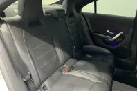 Mercedes-Benz CLA 220 din 2023 cu 49.940 km - oferta MER174197 - foto 15