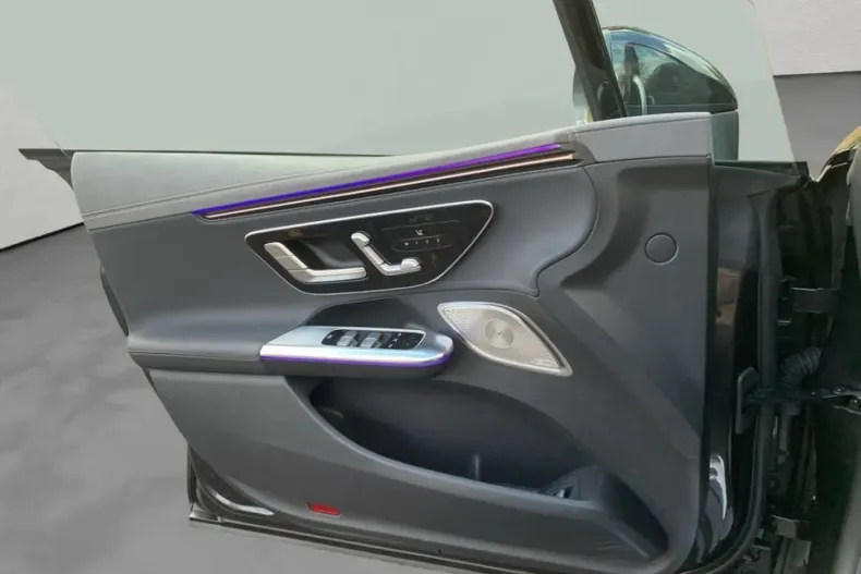 Mercedes-Benz EQE din 2023 cu 29.760 km - oferta MER174199 - foto 12