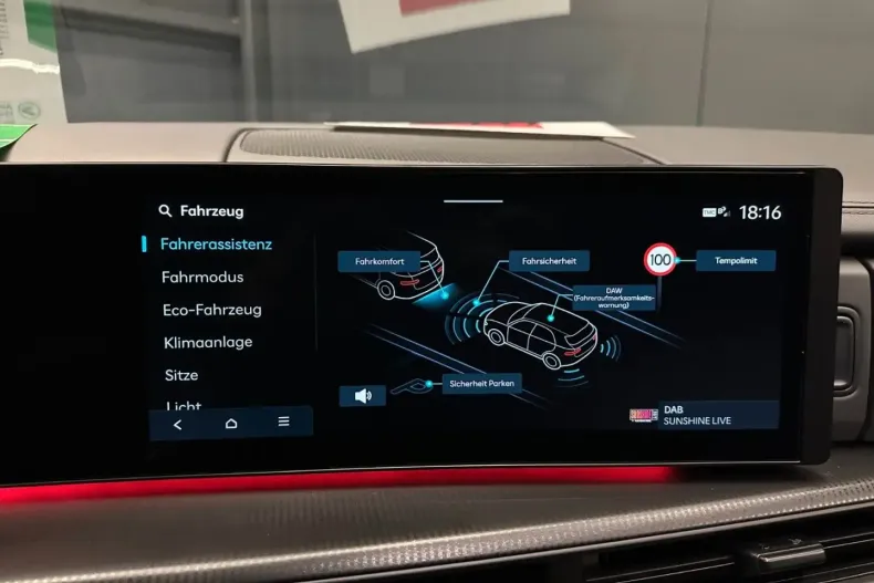 Hyundai SANTA FE din 2024 cu 10.850 km - oferta HYU174200 - foto 26