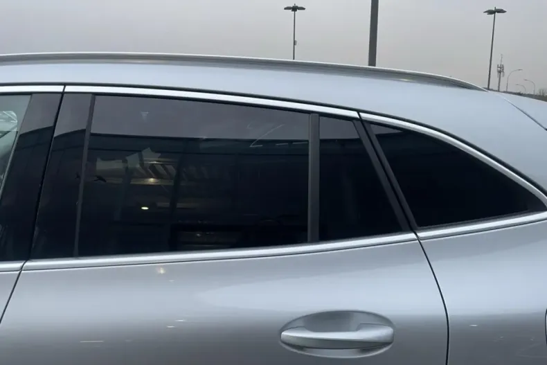 Mercedes-Benz GLA 220 din 2021 cu 41.954 km - oferta MER174203 - foto 18