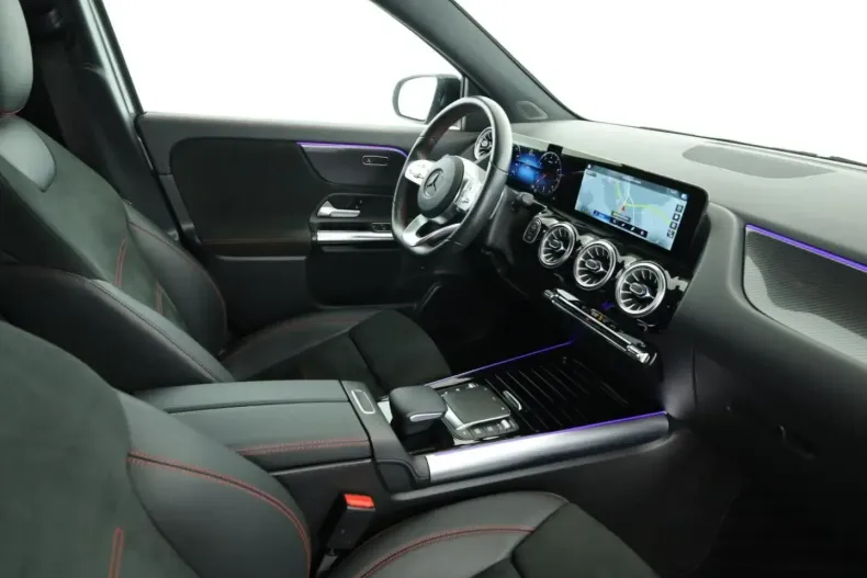 Mercedes-Benz GLA 200 din 2021 cu 63.784 km - oferta MER174205 - foto 17