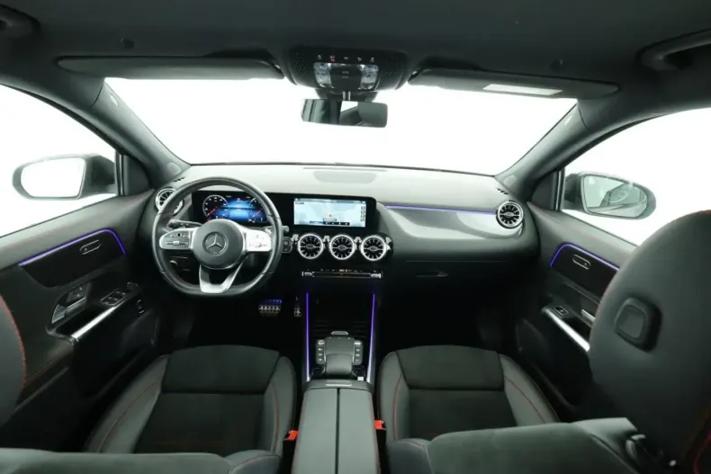 Mercedes-Benz GLA 200 din 2021 cu 63.784 km - oferta MER174205 - foto 19