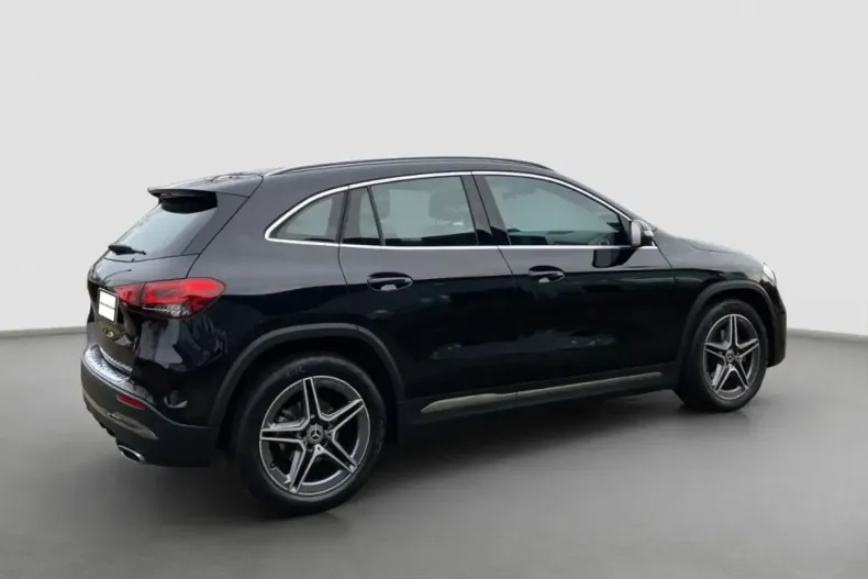 Mercedes-Benz GLA 200 din 2021 cu 34.535 km - oferta MER174206 - foto 2