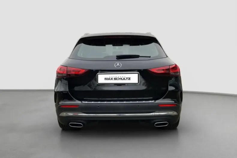 Mercedes-Benz GLA 200 din 2021 cu 34.535 km - oferta MER174206 - foto 4