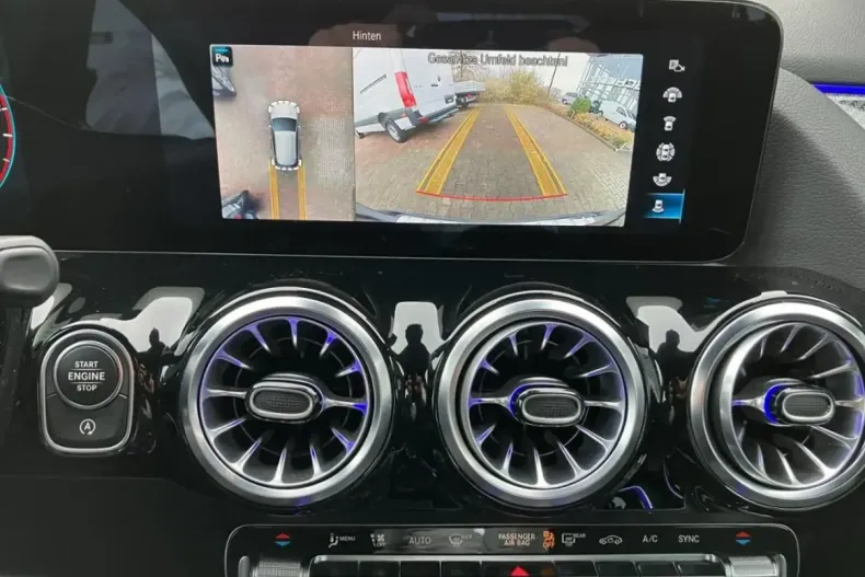 Mercedes-Benz GLA 200 din 2021 cu 34.535 km - oferta MER174206 - foto 10