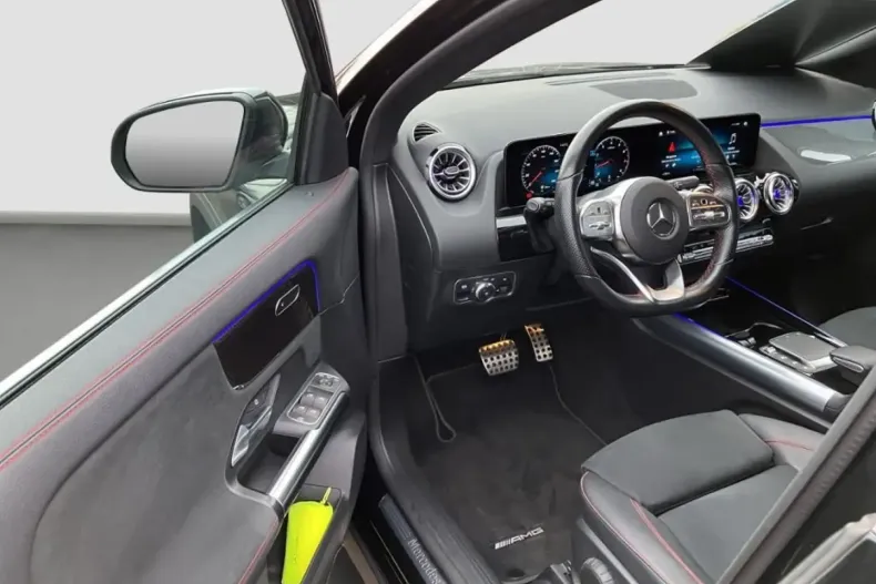 Mercedes-Benz GLA 200 din 2021 cu 34.535 km - oferta MER174206 - foto 13