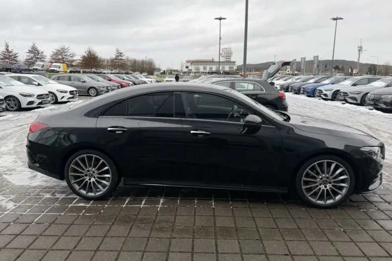 Mercedes-Benz CLA 250 din 2022 cu 46.327 km - oferta MER174209 - foto 3