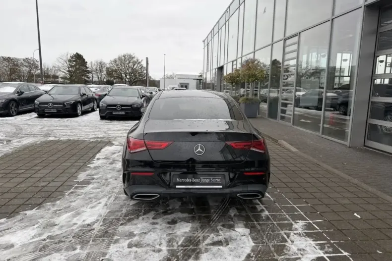 Mercedes-Benz CLA 250 din 2022 cu 46.327 km - oferta MER174209 - foto 5