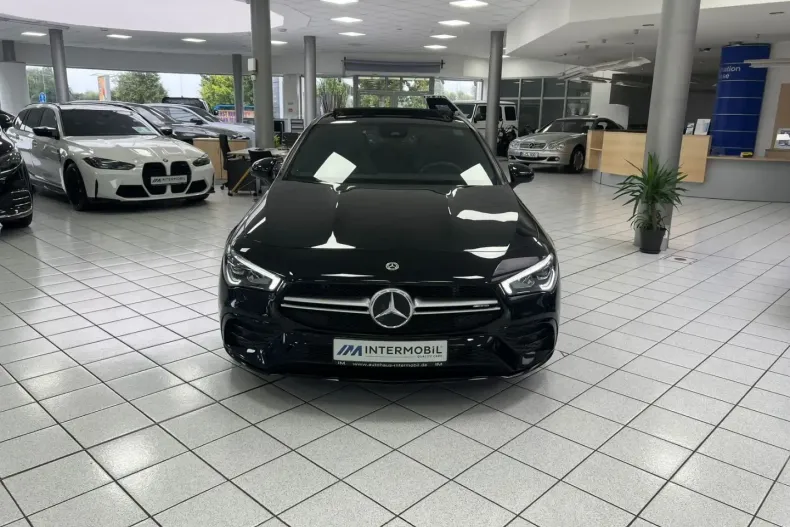 Mercedes-Benz CLA 35 AMG din 2021 cu 51.213 km - oferta MER174211 - foto 2