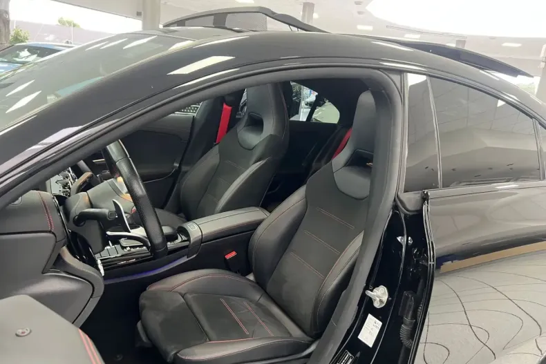 Mercedes-Benz CLA 35 AMG din 2021 cu 51.213 km - oferta MER174211 - foto 11