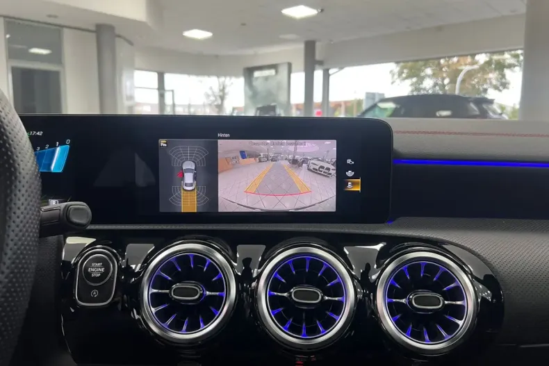 Mercedes-Benz CLA 35 AMG din 2021 cu 51.213 km - oferta MER174211 - foto 15