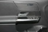 Mercedes-Benz GLA 200 din 2021 cu 60.170 km - oferta MER174215 - foto 22