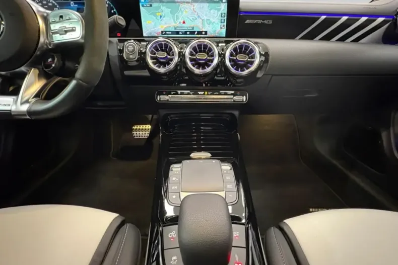 Mercedes-Benz CLA 45 AMG din 2021 cu 42.590 km - oferta MER174216 - foto 11