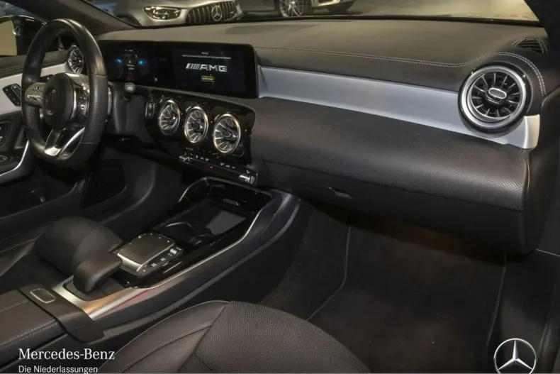 Mercedes-Benz CLA 35 AMG din 2022 cu 48.548 km - oferta MER174218 - foto 6