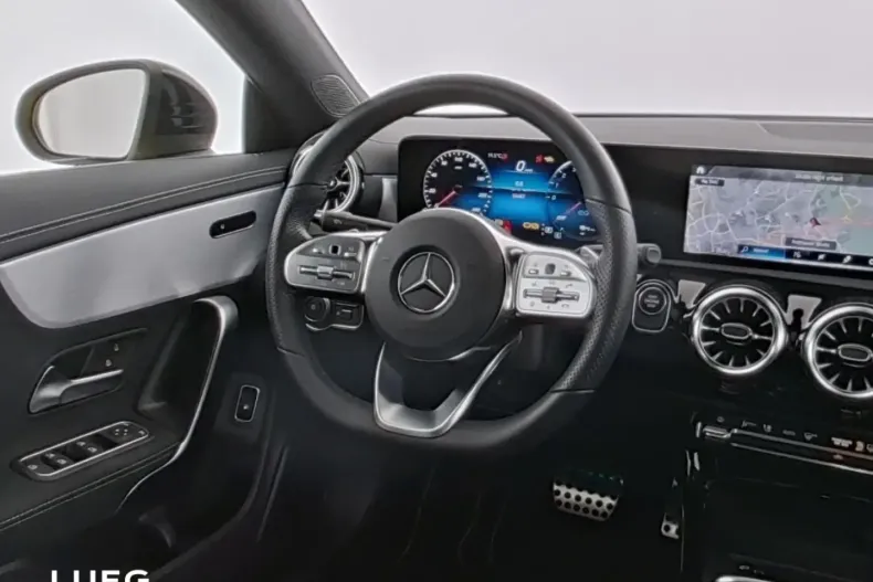 Mercedes-Benz CLA 250 din 2021 cu 34.484 km - oferta MER174220 - foto 4